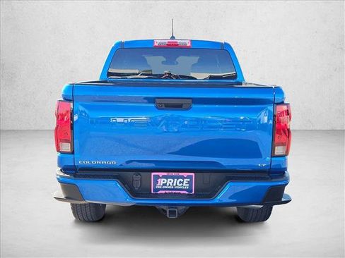 Used 2024 Chevrolet Colorado LT image 7