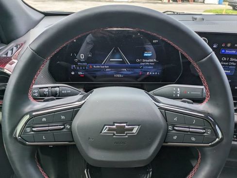 Used 2025 Chevrolet Equinox RS w/ Safety and Technology Package FWD image 24