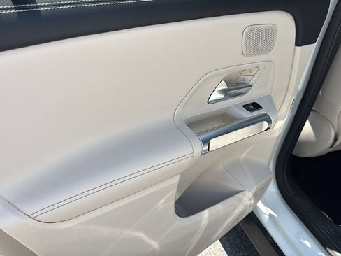 Certified 2026 Mercedes-Benz GLB 250 4MATIC image 27