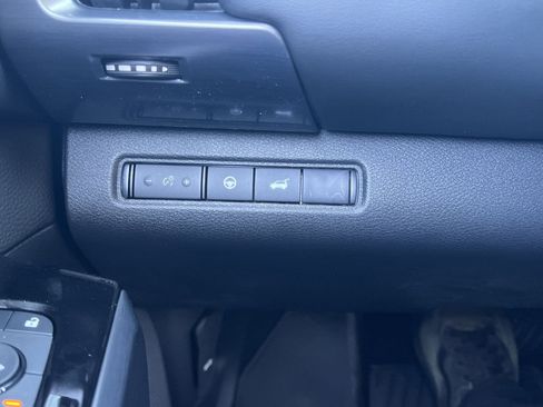 New 2026 Nissan Pathfinder SL image 16