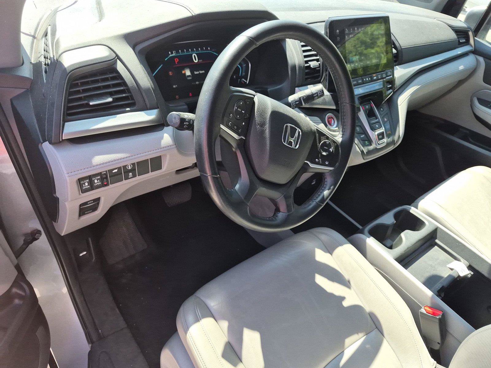 Used 2023 Honda Odyssey EX-L image 19