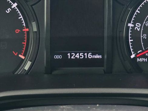 Used 2020 Toyota 4Runner SR5 image 25