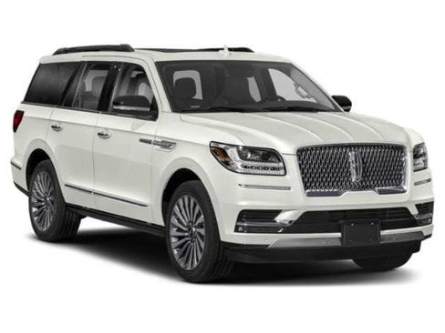 Used 2019 Lincoln Navigator Reserve AWD/4WD image 6