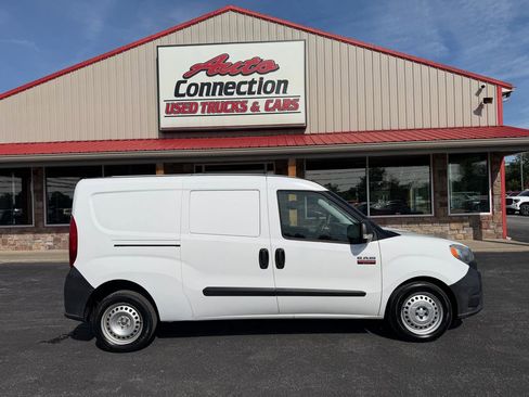 Used 2019 RAM ProMaster City Tradesman FWD image 3