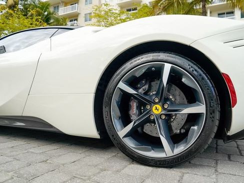Used 2023 Ferrari SF90 Stradale AWD/4WD image 18