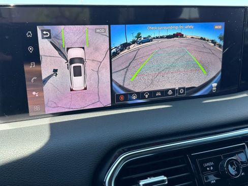 New 2025 Nissan Armada SL w/ Captain's Chari Seat Package image 14