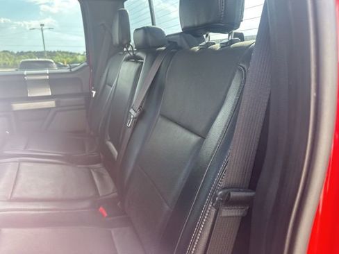 Used 2015 Ford F150 Lariat image 18