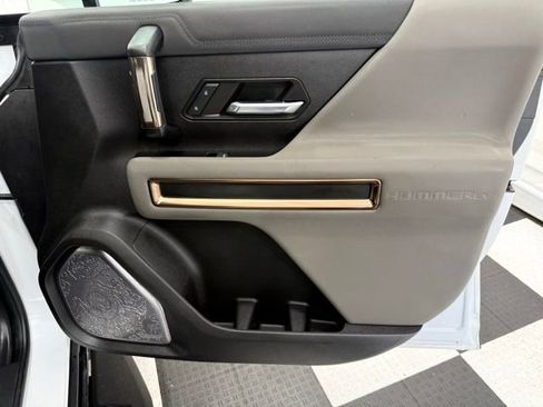 Used 2024 GMC Hummer EV 2X AWD/4WD image 26