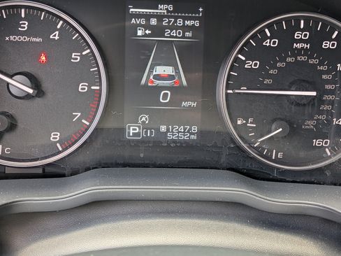 Certified 2026 Subaru Crosstrek 2.5i Premium AWD/4WD image 29