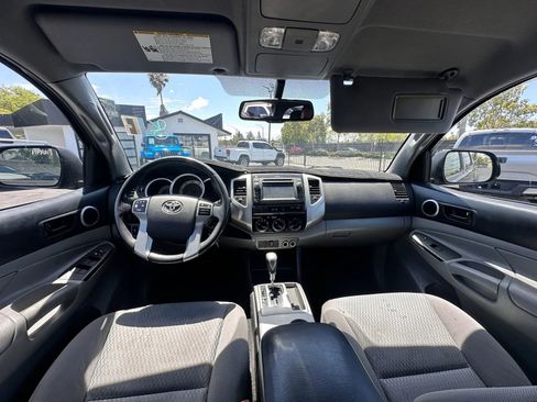 Used 2013 Toyota Tacoma 2WD Double Cab w/ SR5 Pkg image 13