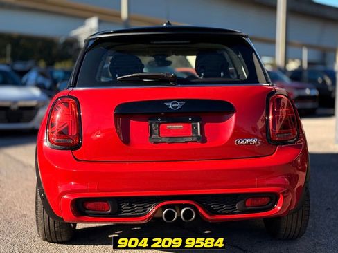 Used 2019 MINI Cooper S w/ Premium Package FWD image 7