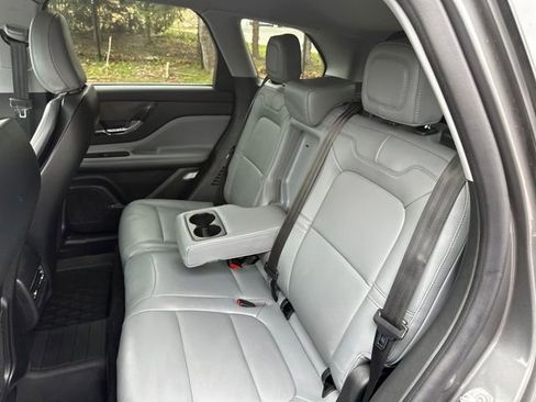 Used 2022 Lincoln Corsair FWD image 24