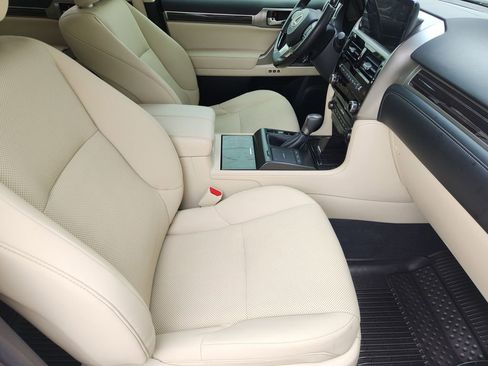Used 2023 Lexus GX 460 Premium AWD/4WD image 14