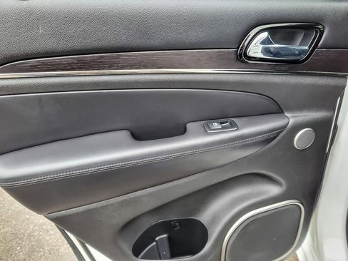 Used 2019 Jeep Grand Cherokee High Altitude image 20