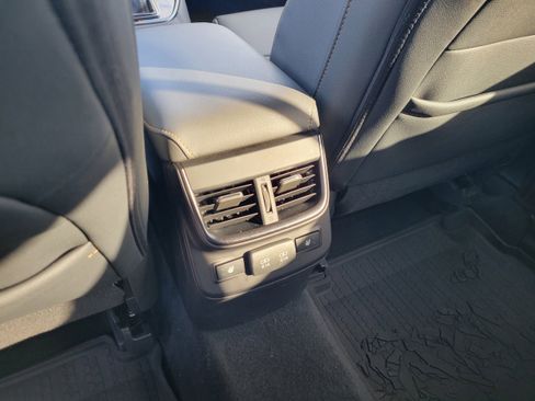 Certified 2022 Subaru Outback Wilderness image 31