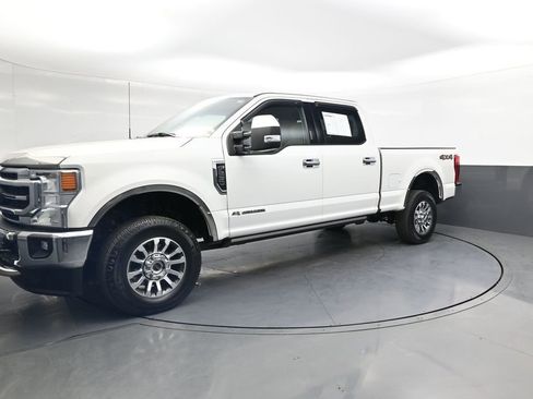 Used 2021 Ford F250 Lariat w/ Lariat Ultimate Package AWD/4WD image 12