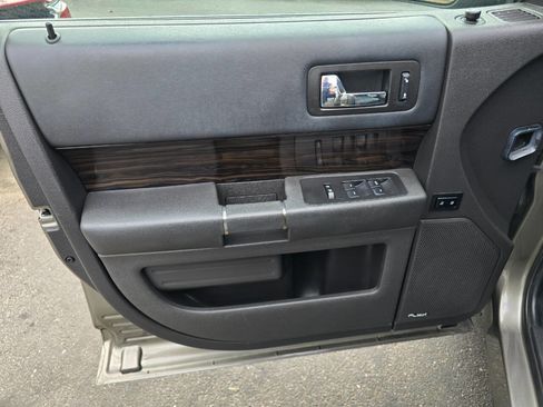 Used 2013 Ford Flex SEL image 14