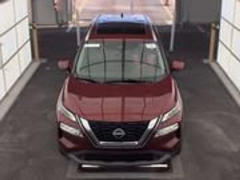 Used 2023 Nissan Rogue SV w/ SV Premium B Package FWD image 2