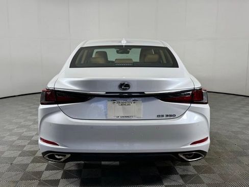 Used 2025 Lexus ES 350 w/ Premium Package FWD image 8