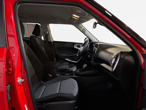 Certified 2023 Kia Soul LX w/ LX Technology Package FWD image 26