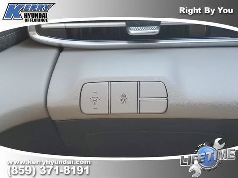 New 2026 Hyundai Elantra Limited FWD image 22