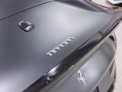 Used 2023 Ferrari 812 GTS image 17