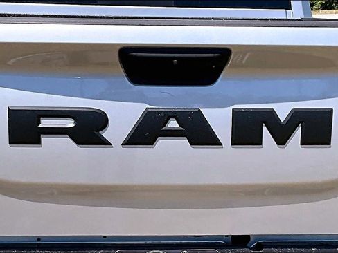 New 2026 RAM 2500 Tradesman AWD/4WD image 9