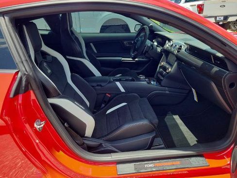 Certified 2021 Ford Mustang Shelby GT500 w/ Technology Package RWD image 11