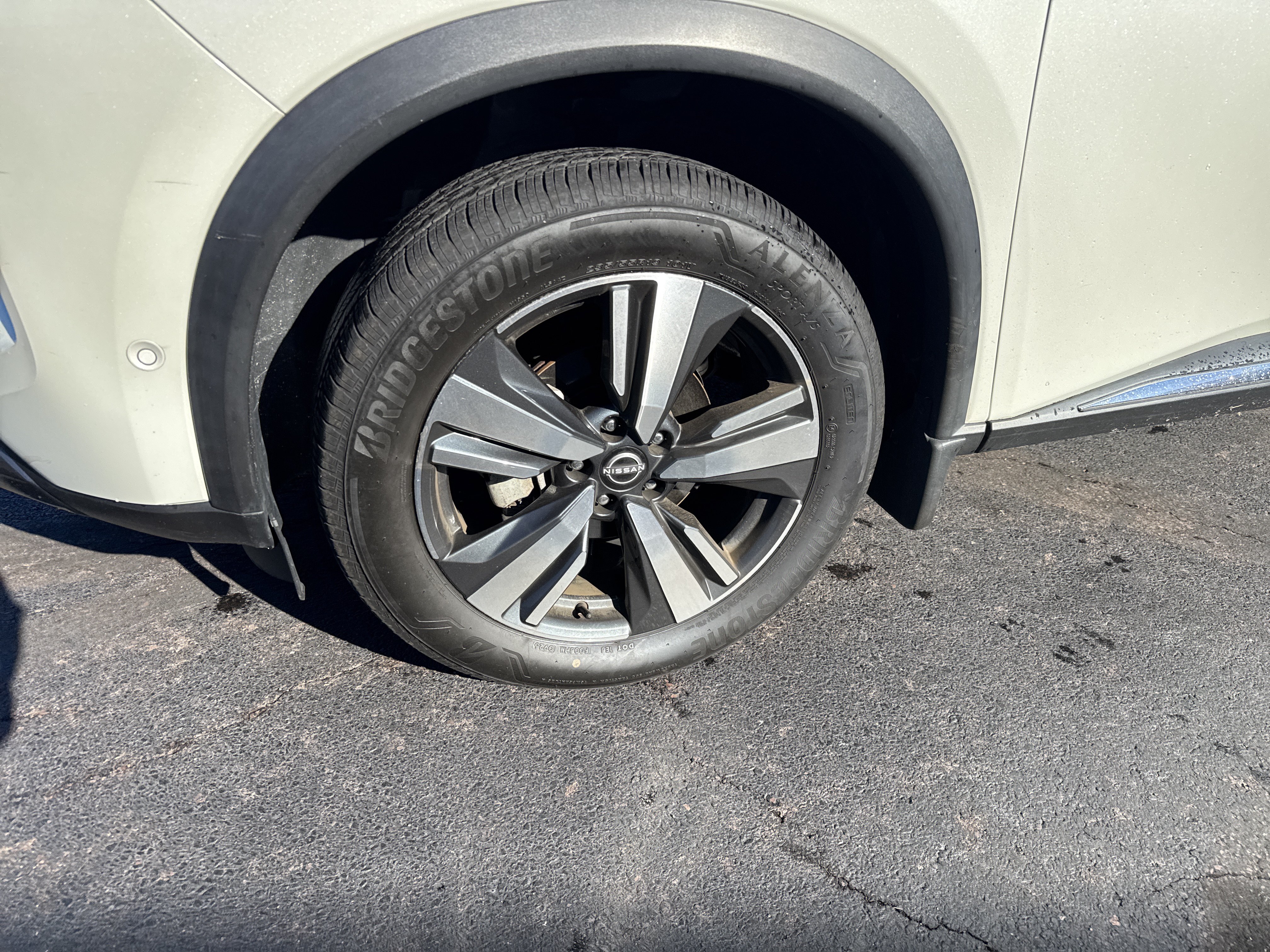 Used 2023 Nissan Rogue SL w/ SL Premium Package AWD/4WD image 11