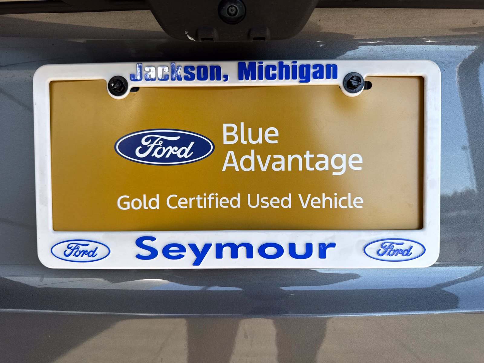 Certified 2025 Ford Explorer Platinum w/ Ultimate Package AWD/4WD image 17