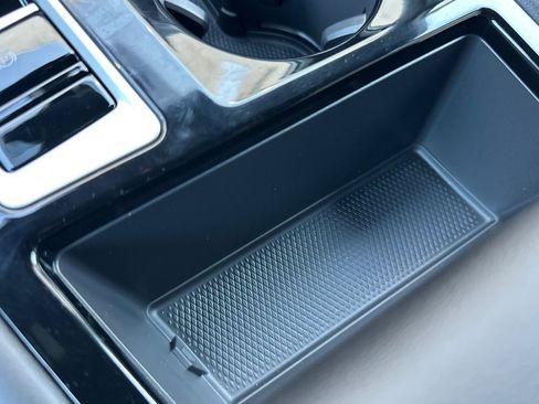 New 2026 Volkswagen Atlas Cross Sport SEL Premium R-Line image 27