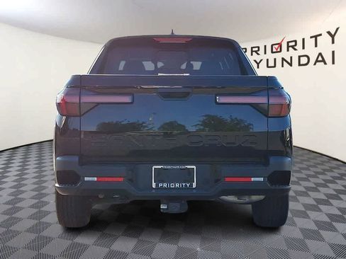 Used 2022 Hyundai Santa Cruz SEL w/ Activity Package FWD image 5