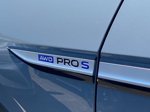 Certified 2023 Volkswagen ID.4 Pro S Plus AWD/4WD image 5