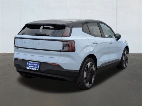 New 2026 Volvo EX30 Plus image 2