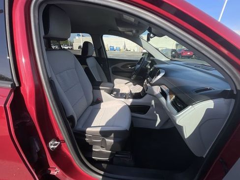 Certified 2018 GMC Terrain SLE FWD image 27