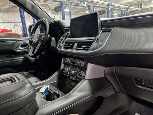 Used 2021 GMC Yukon SLT w/ SLT Luxury Plus Package image 29