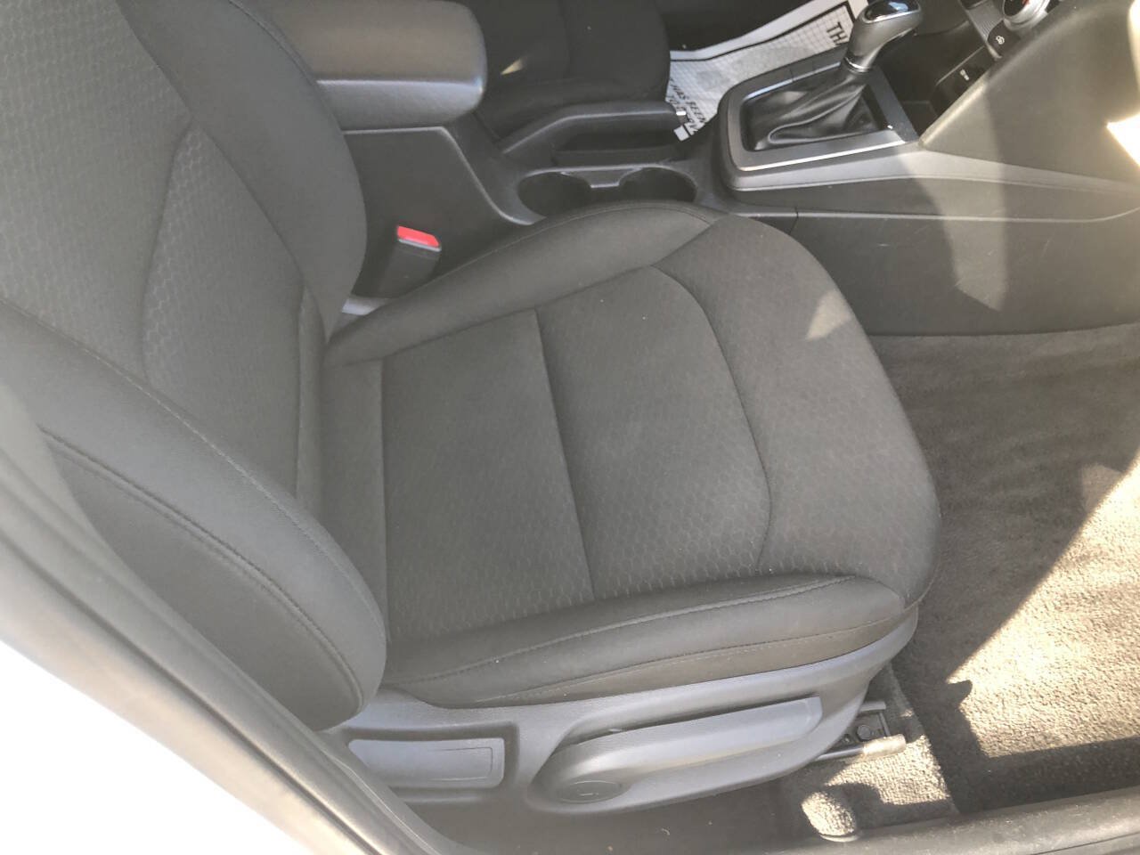 Used 2019 Hyundai Elantra SEL w/ Cargo Package FWD image 7