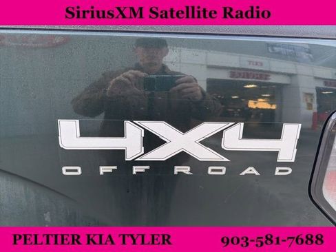 Used 2013 Ford F150 XLT w/ Luxury Equipment Group image 11