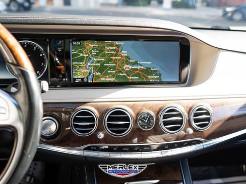 Used 2015 Mercedes-Benz S 550 Sedan image 30
