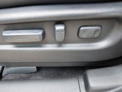 Used 2018 Honda Ridgeline RTL-T image 33