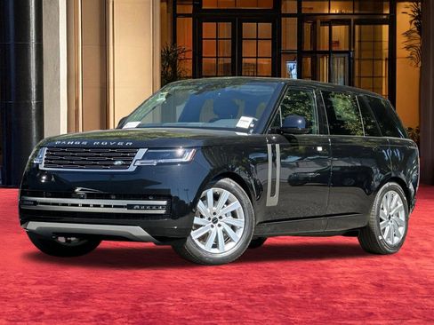 New 2026 Land Rover Range Rover Long Wheelbase SE AWD/4WD image 19