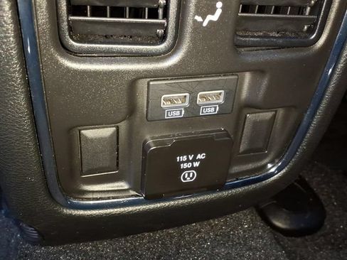 Used 2022 Jeep Grand Cherokee Limited AWD/4WD image 16