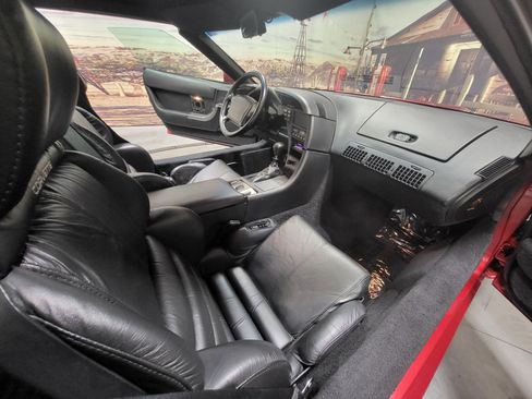 Used 1991 Chevrolet Corvette ZR1 image 16