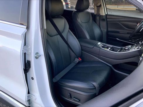 Used 2022 Hyundai Santa Fe Limited w/ Cargo Package image 9