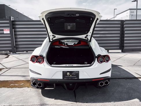 Used 2019 Ferrari GTC4Lusso image 22