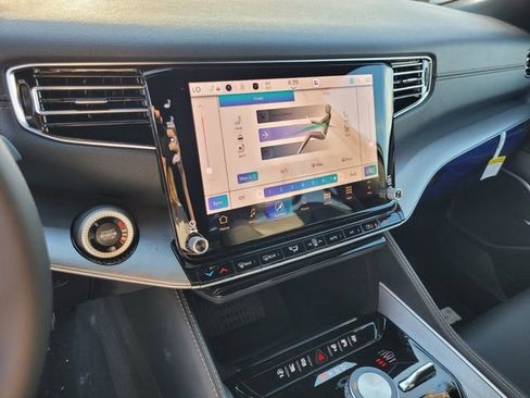 New 2026 Jeep Grand Wagoneer L Limited image 24