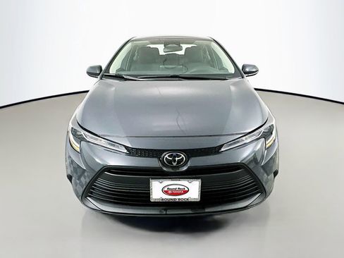 Used 2024 Toyota Corolla LE FWD image 2
