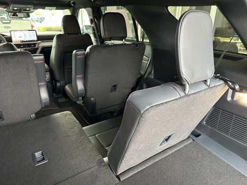 New 2026 Ford Explorer ST image 28
