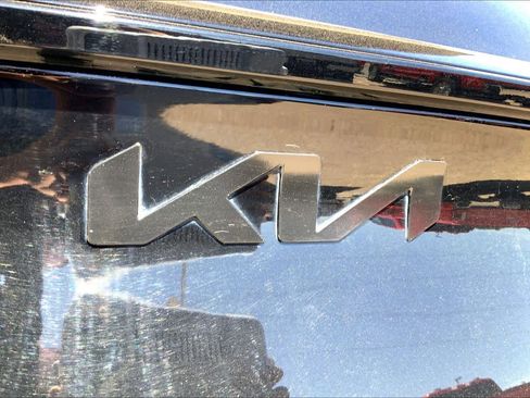 Certified 2024 Kia Sportage X-Pro AWD/4WD image 33
