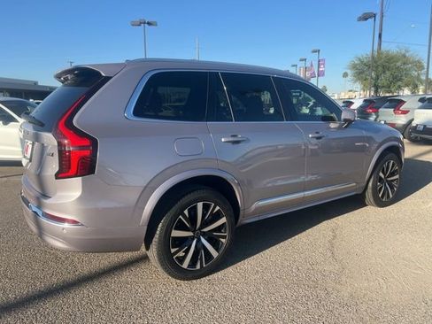 New 2026 Volvo XC90 B6 Core image 4